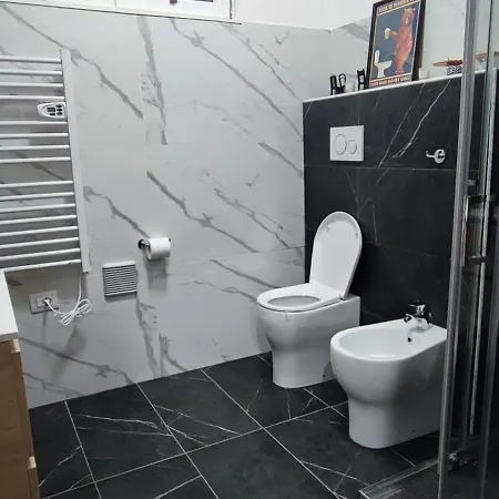La Porta 8 - Relax Vicino Parma Отель типа 